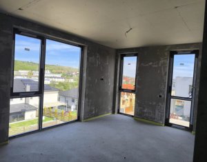 House 6 rooms for sale in Baciu