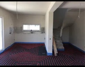 Maison 4 chambres à vendre dans Campenesti