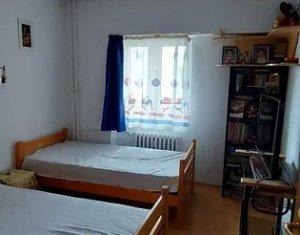 Appartement 3 chambres à vendre dans Cluj-napoca, zone Marasti