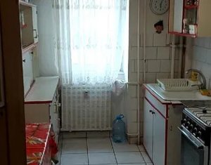Appartement 3 chambres à vendre dans Cluj-napoca, zone Marasti