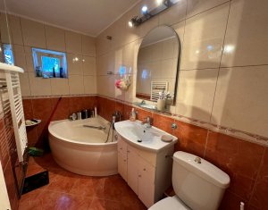 Appartement 3 chambres à vendre dans Cluj-napoca, zone Manastur