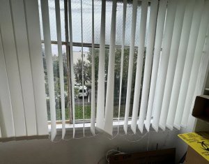 Appartement 3 chambres à vendre dans Cluj-napoca, zone Manastur