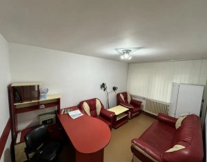 Appartement 3 chambres à vendre dans Cluj-napoca, zone Manastur