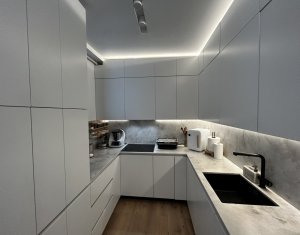 Appartement 16 chambres à vendre dans Cluj-napoca, zone Centru