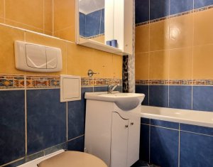 Appartement 4 chambres à vendre dans Cluj-napoca, zone Manastur