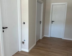 , 58m2 dans Floresti