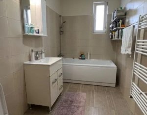 Appartement 3 chambres à vendre dans Floresti