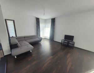 Maison 4 chambres à vendre dans Dezmir, zone Centru