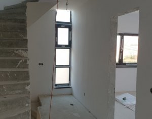 Maison 5 chambres à louer dans Cluj-napoca, zone Europa
