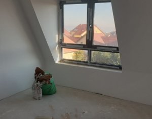 Maison 5 chambres à louer dans Cluj-napoca, zone Europa