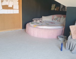 Maison 7 chambres à louer dans Cluj-napoca, zone Borhanci