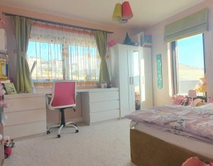 Maison 5 chambres à vendre dans Cluj-napoca, zone Iris