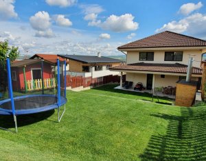 Maison 5 chambres à vendre dans Cluj-napoca, zone Iris