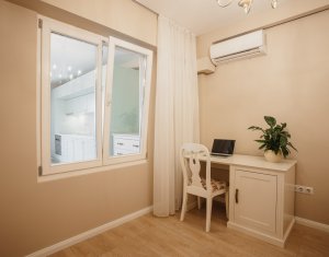 Appartement 3 chambres à vendre dans Cluj-napoca, zone Marasti