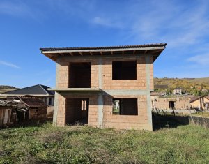 Maison 4 chambres à vendre dans Dezmir