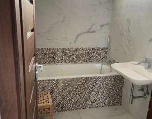 Maison 4 chambres à vendre dans Floresti