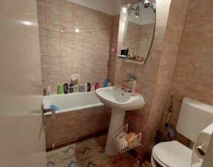 Appartement 3 chambres à vendre dans Cluj-napoca, zone Manastur