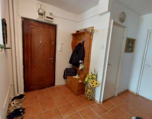 Appartement 3 chambres à vendre dans Cluj-napoca, zone Manastur