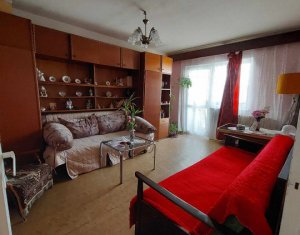 Appartement 3 chambres à vendre dans Cluj-napoca, zone Manastur