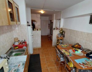 Appartement 3 chambres à vendre dans Cluj-napoca, zone Manastur