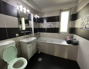 Appartement 3 chambres à vendre dans Floresti