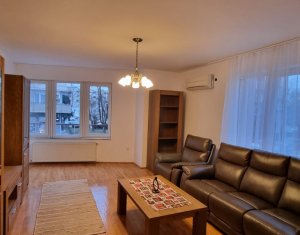 Appartement 3 chambres à louer dans Cluj-napoca, zone Gheorgheni