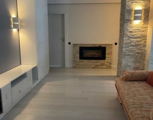 Appartement 3 chambres à vendre dans Cluj-napoca, zone Intre Lacuri