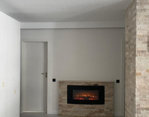 Appartement 3 chambres à vendre dans Cluj-napoca, zone Intre Lacuri