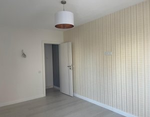 Appartement 3 chambres à vendre dans Cluj-napoca, zone Intre Lacuri