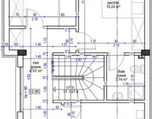 Maison 5 chambres à vendre dans Floresti