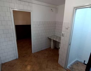 Appartement 3 chambres à vendre dans Cluj-napoca, zone Manastur