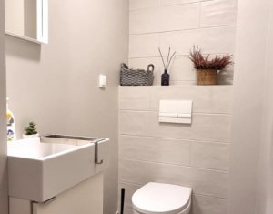 Appartement 3 chambres à vendre dans Cluj-napoca, zone Marasti