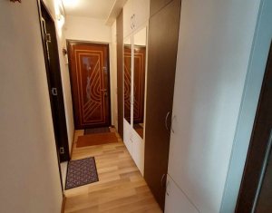 Appartement 4 chambres à vendre dans Cluj-napoca, zone Manastur