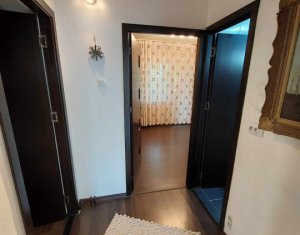 Appartement 4 chambres à vendre dans Cluj-napoca, zone Manastur