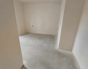 Appartement 4 chambres à vendre dans Cluj-napoca, zone Europa