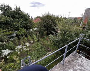 Maison 4 chambres à vendre dans Cluj-napoca, zone Andrei Muresanu