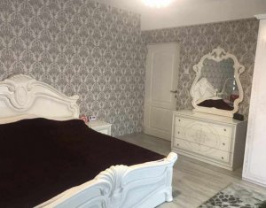 Maison 5 chambres à vendre dans Floresti