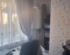 Maison 5 chambres à vendre dans Floresti