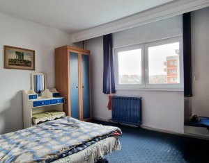 Appartement 3 chambres à vendre dans Cluj-napoca, zone Marasti