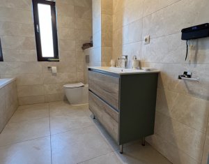 Maison 6 chambres à vendre dans Cluj-napoca, zone Borhanci