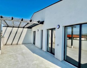 , 81m2 dans Floresti