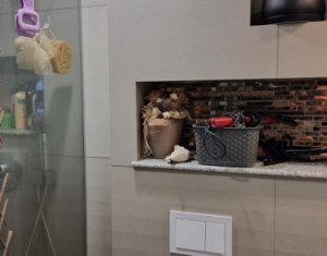 Maison 4 chambres à vendre dans Cluj-napoca, zone Dambul Rotund