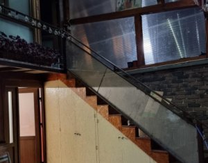 Maison 4 chambres à vendre dans Cluj-napoca, zone Dambul Rotund