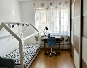 Appartement 3 chambres à vendre dans Cluj-napoca, zone Buna Ziua