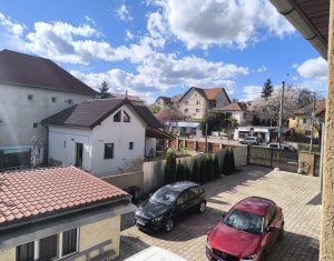 Maison 9 chambres à vendre dans Cluj-napoca, zone Dambul Rotund