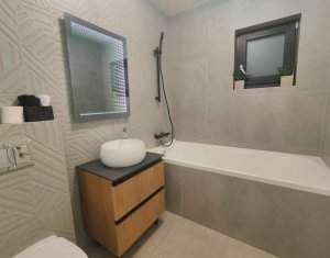 House 4 rooms for sale in Cluj-napoca, zone Iris