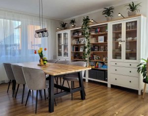 Maison 5 chambres à louer dans Cluj-napoca, zone Bulgaria