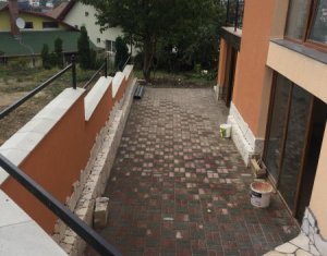 Ház 5 szobák eladó on Sannicoara