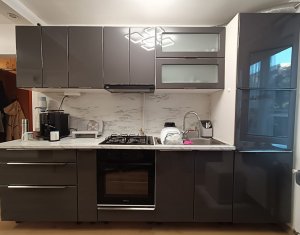 Appartement 3 chambres à vendre dans Cluj-napoca, zone Manastur