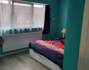 Maison 5 chambres à vendre dans Floresti